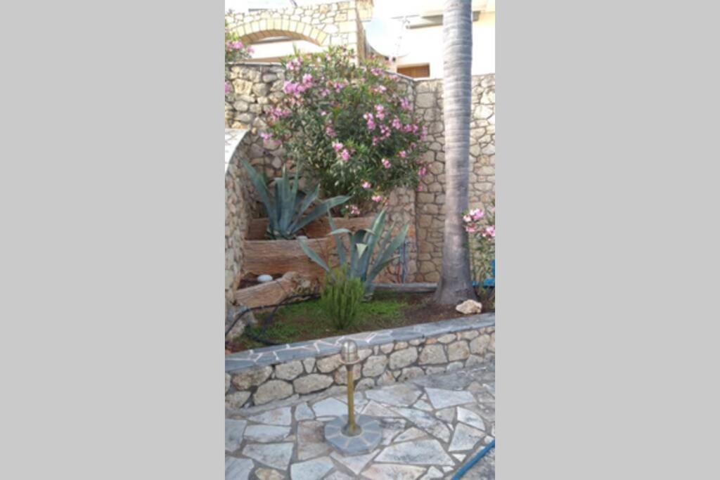 Stoúpa Markos Apartments 2 מראה חיצוני תמונה