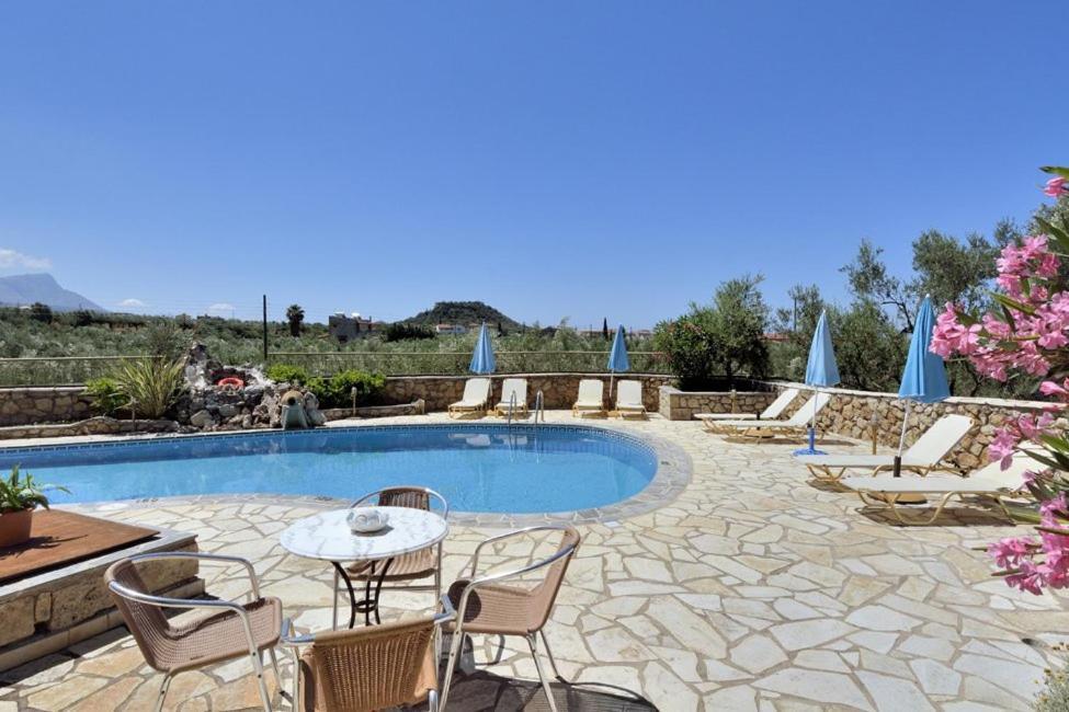 Stoúpa Markos Apartments 2 מראה חיצוני תמונה